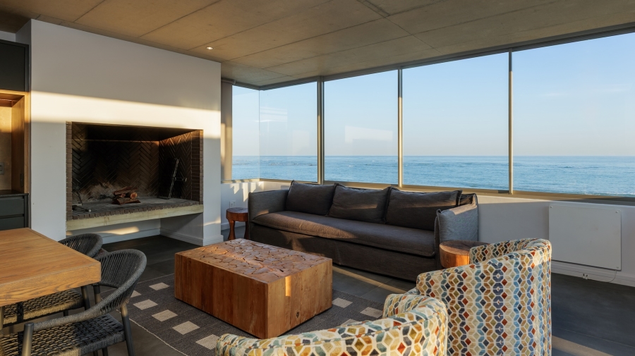 5 Bedroom Property for Sale in Suiderstrand Western Cape